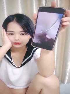 让人垂涎欲滴的小美女！【佳佳小宝贝】一周收费合集！！~~~✨✨✨--小妹妹18刚成年，直播尺度却非常大_231218第01集