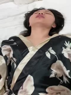 露脸才是王道！多毛国人妹子留学生反差骚女2